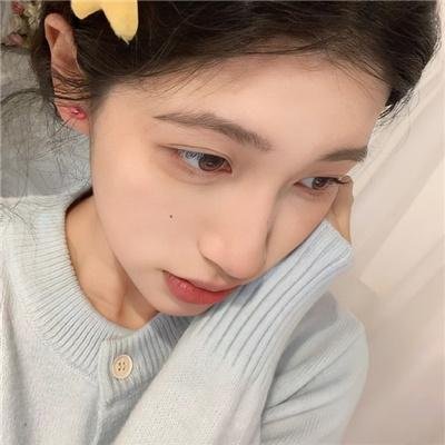 正是青春璀璨时